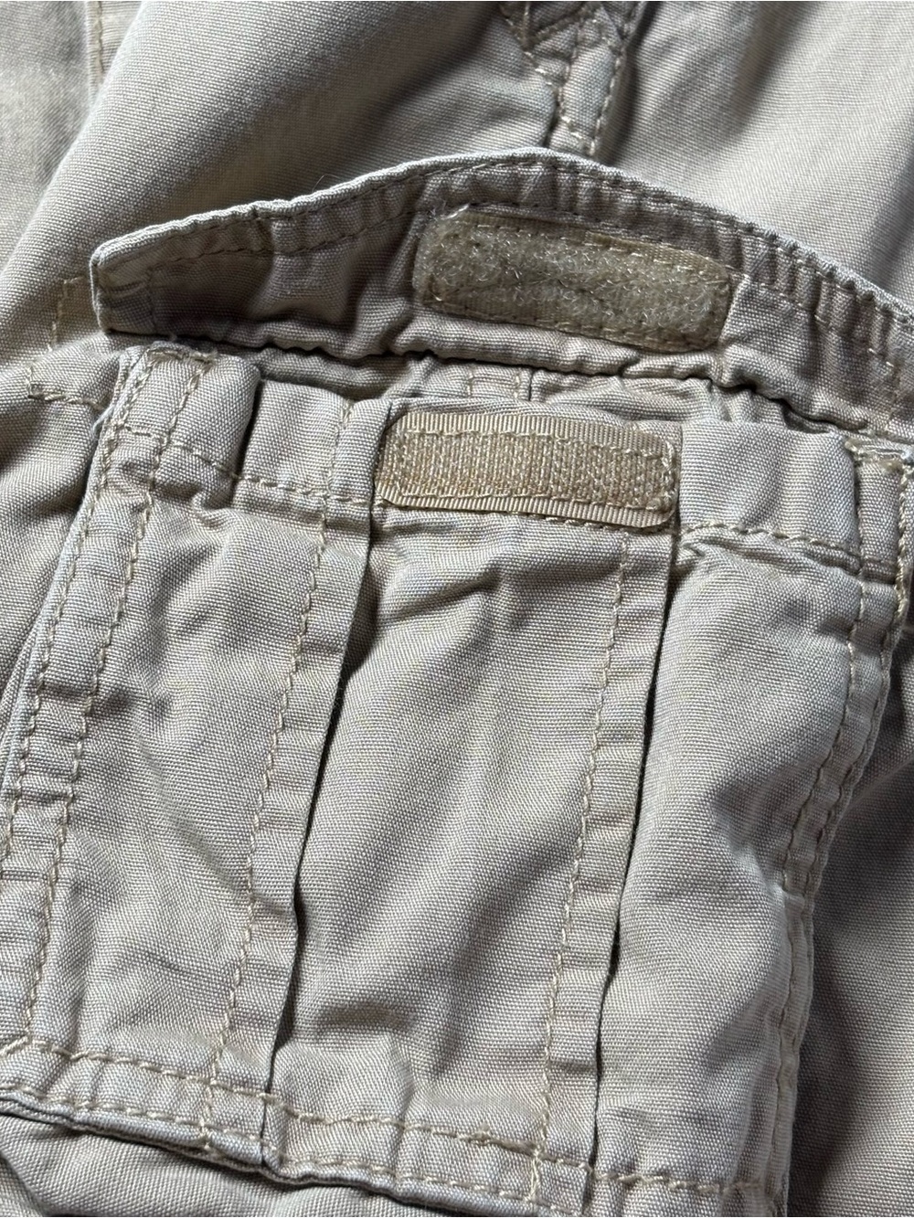 OshKosh B'gosh Toddler Boys Khaki Canvas Cargo Shortall Overalls 3T Summer - Picture 4 of 9